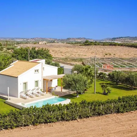 Vila Ginevra By *